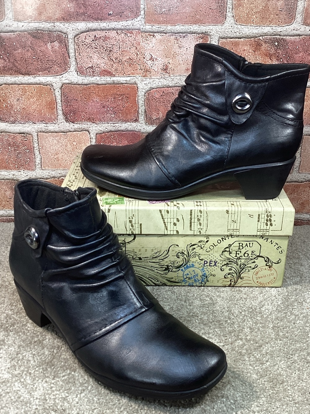 Earth Origins Mallory womens black ankle boots booties size 10